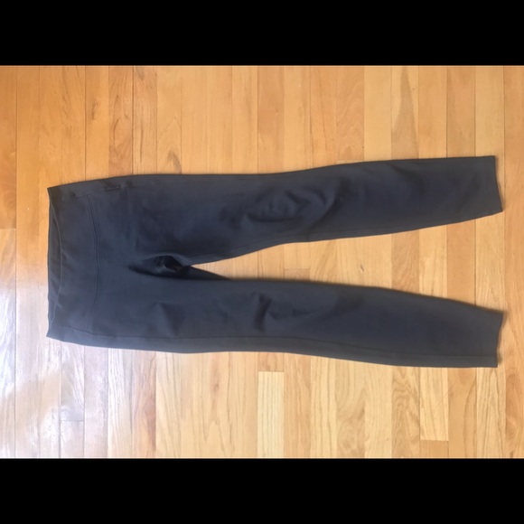LULULEMON fitted leggings NWOT - Picture 2 of 4